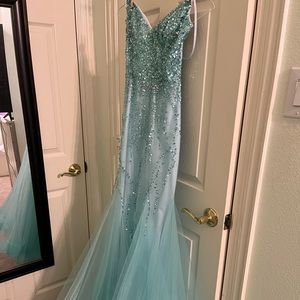 Camille la vie mermaid prom dress size 2